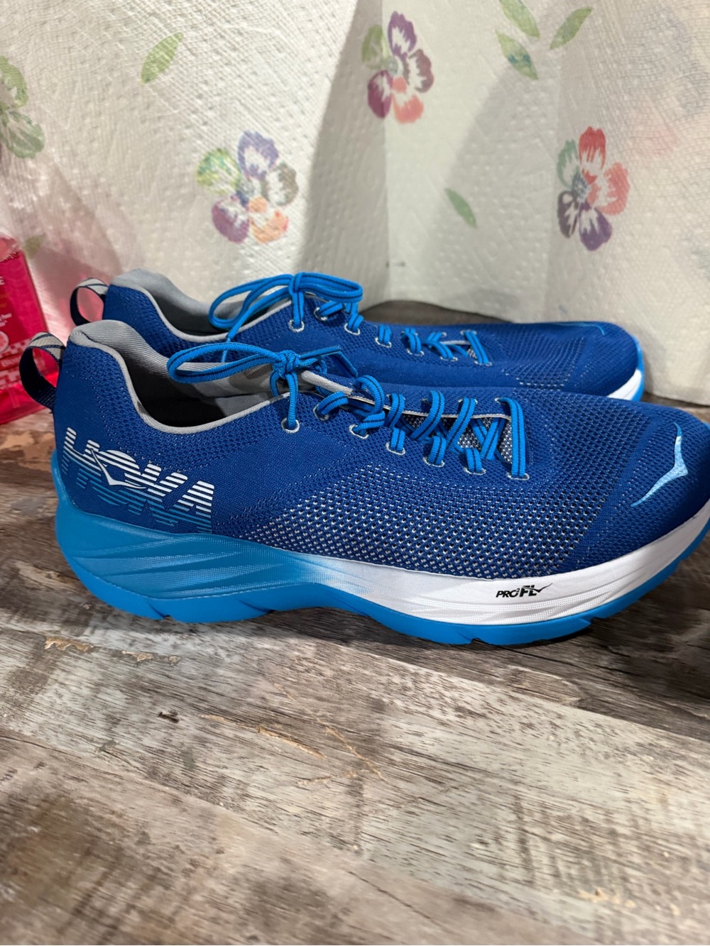 Men's Hoka Mach 4 size 12.5 Men's Lightweight Running Sneakers